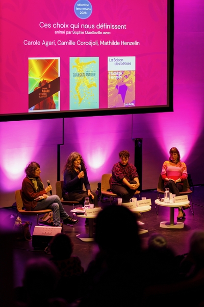 café littéraire avec Carole Agari, Camille Corcéjoli et Mathilde Henzelin,  animé par Sophie Quetteville