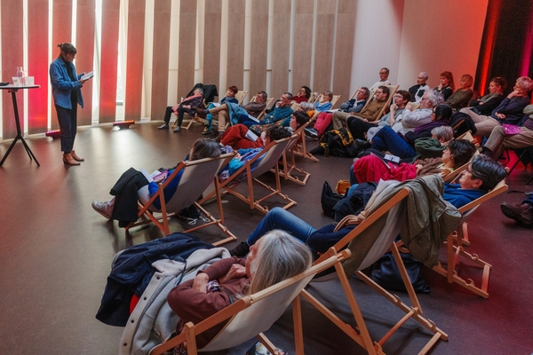 lecture de Perrine Le Querrec